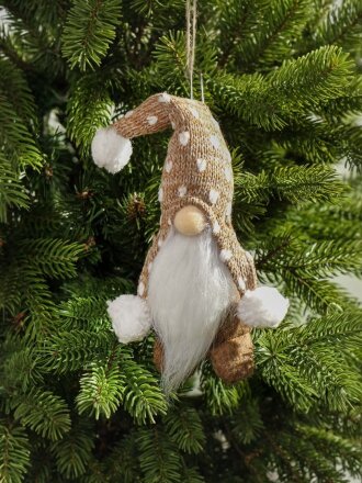 коричневый