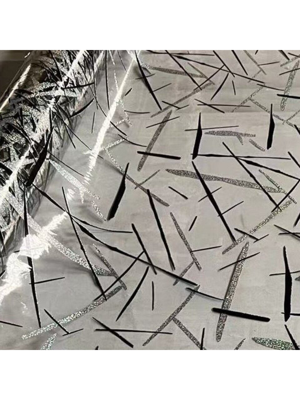 Клеенка Dekorelle, Декор, 0.6х20 м, силикон, серебро/прозрачный фон, 241-S