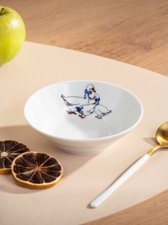 Блюдце фарфор, 10.5 см, круглое, Гуси, Добрушский фарфоровый завод, 4С1459Ф34