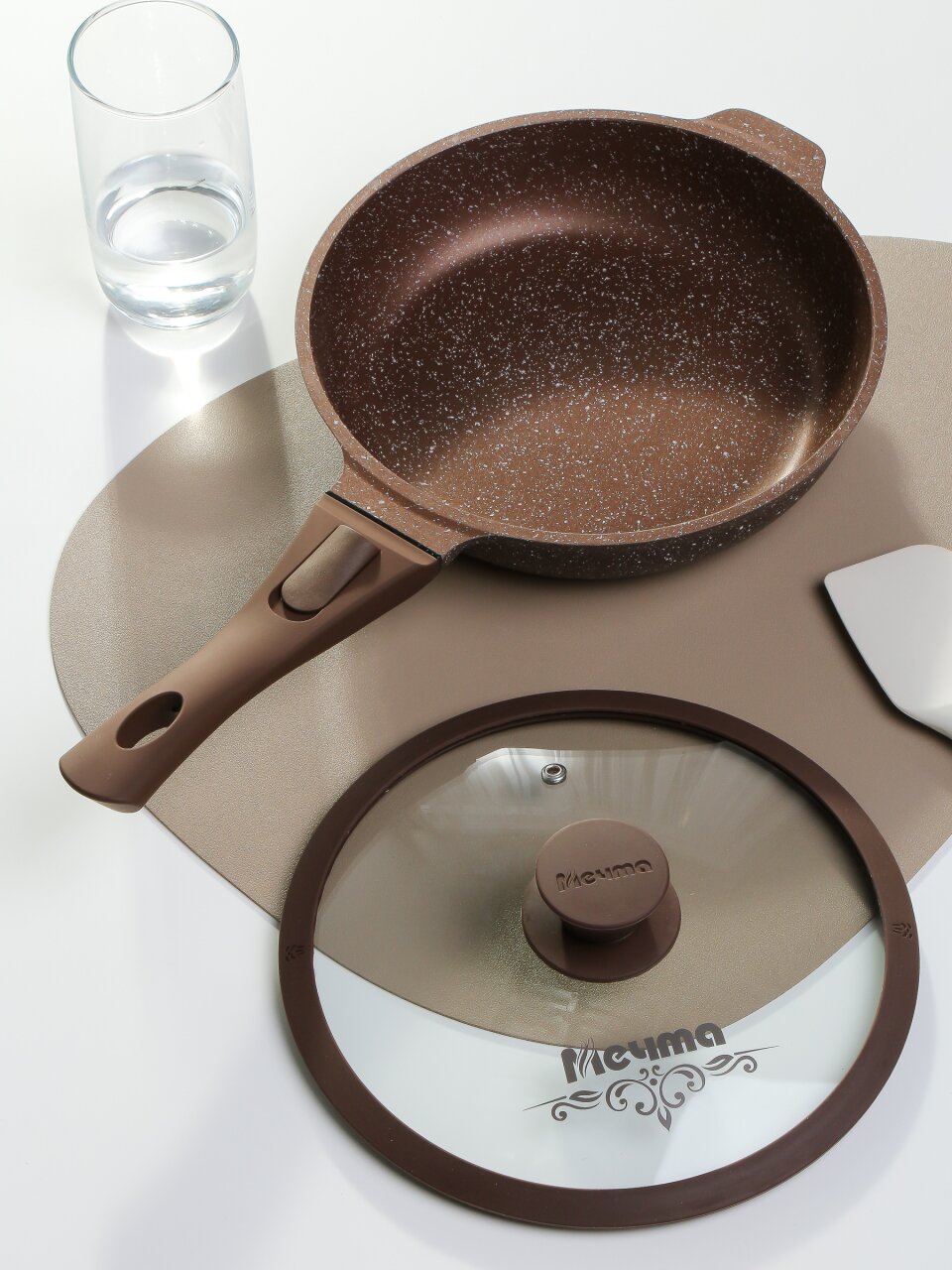 Сковорода литой алюминий, 22 см, антипригарное покрытие, Мечта, Венеция, с крышкой, съемная ручка, индукция, C022806ИВ