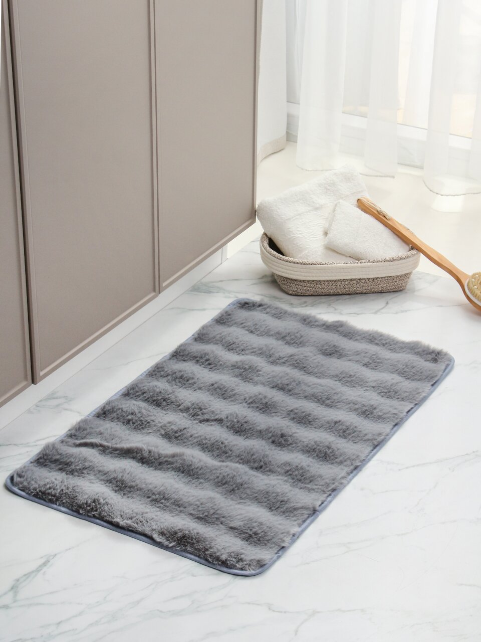 Коврик для ванной, 0.5х0.8 м, полиэстер, светло-серый, Silvano, Ангора, Y4-11476