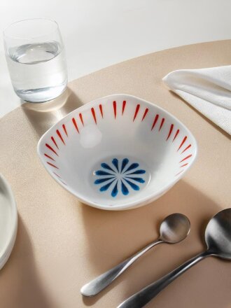 Салатник стеклокерамика, квадратный, 14х5 см, 0.4 л, Кассиопея, Daniks