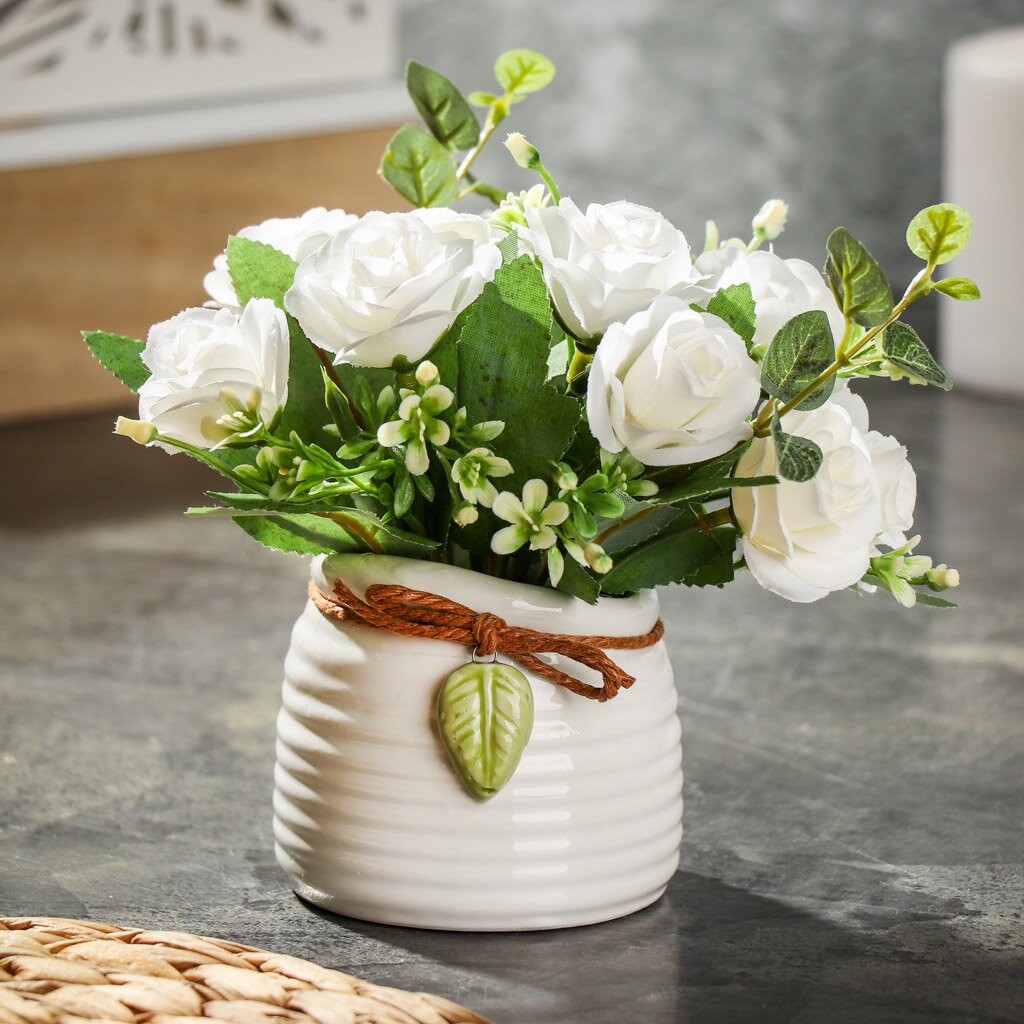 Цветок искусственный декоративный Букет роз, в кашпо, 16 см, белый, Y6-2056 ок искусственный декоративный фиалки в кашпо 23х10 см y4 7933
