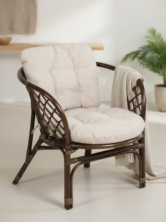 на сидение кресла