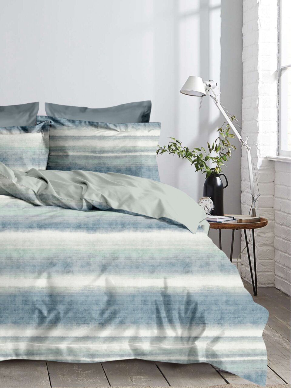 Постельное белье 1.5-спальное, простыня 145х215 см, 1 наволочка 70х70 см, пододеяльник 145х215 см, Майская ночь, микросатин, Мирей, SJT2501-5