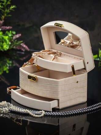 Шкатулка 18х14х12.5 см, бежевая, Y4-6773