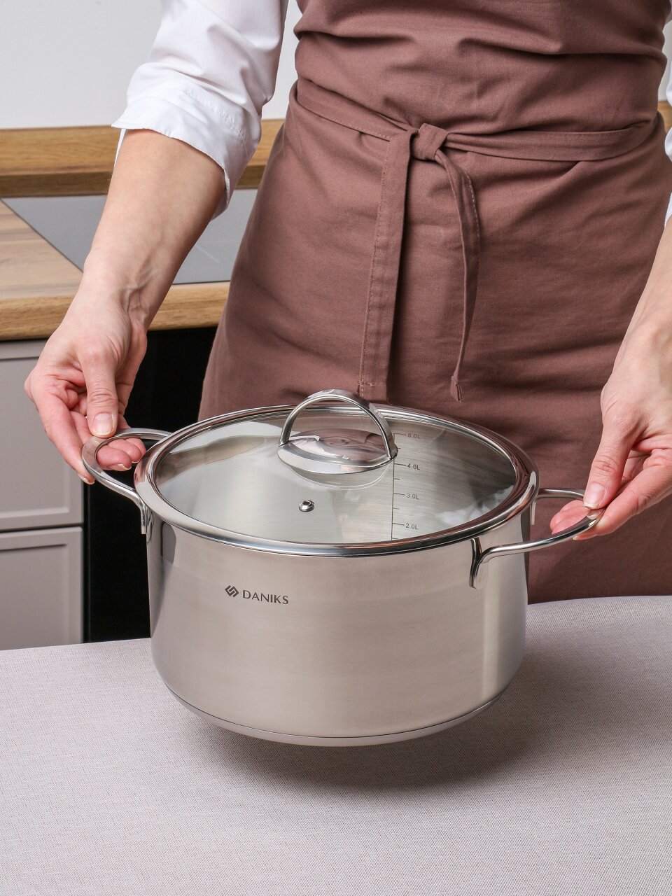 Кастрюля нержавеющая сталь, 5.8 л, крышка стекло, Daniks, Бонн, GS-01319-24CA, индукция