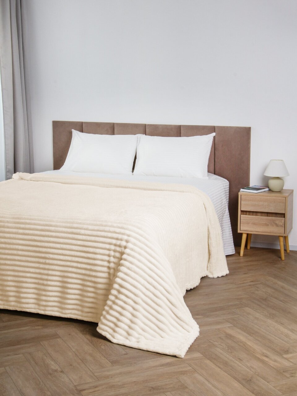 Плед 2-сп, 180х200 см, 280 г/м2, микрофибра, 100%пэ, Silvano, Милан, молочный