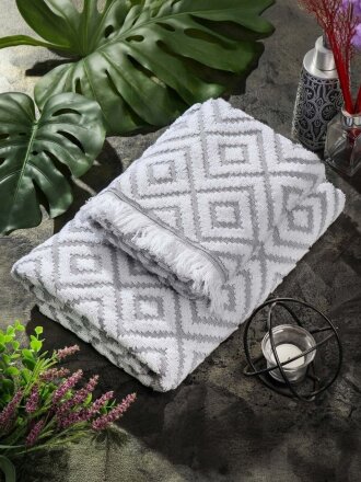 серо-голубой