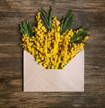 Подарки бабушке на 8 марта