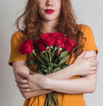 Подарки невестке на 8 Марта