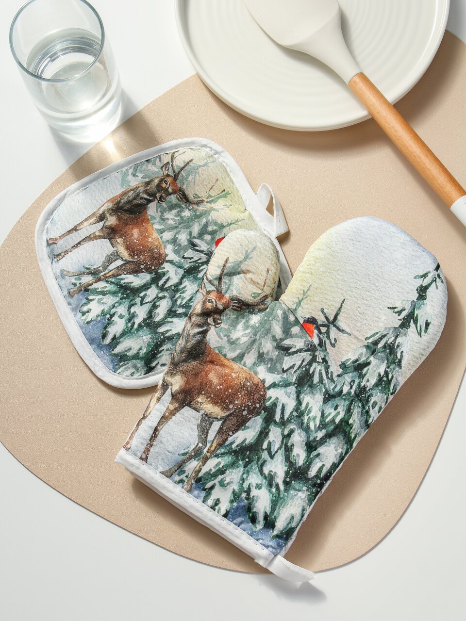 Набор кухонный 2 шт, 27х17см + 17.5х17.5см (варежка, прихватка), 100% полиэстер, Олени, B180092