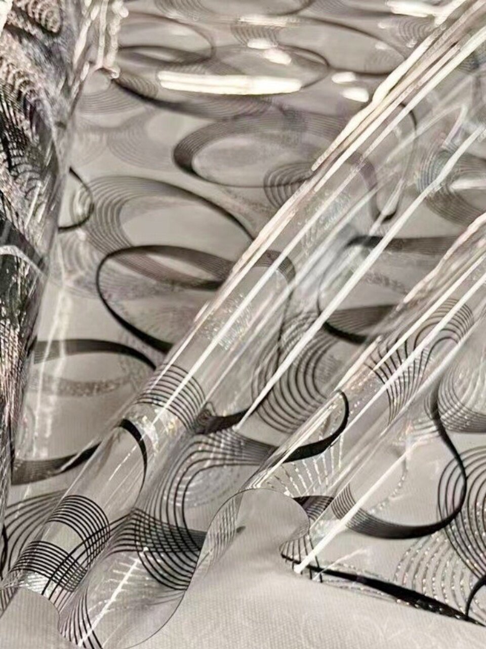 Клеенка Dekorelle, Декор, 0.8х20 м, силикон, серебро, прозрачный фон, 0.6 мм, 243-S