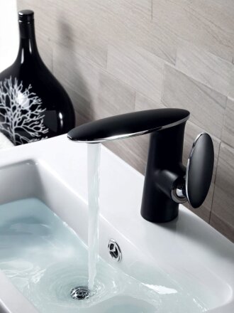 Смеситель для раковины, Rossinka, с картриджем, черный, RS30-11B