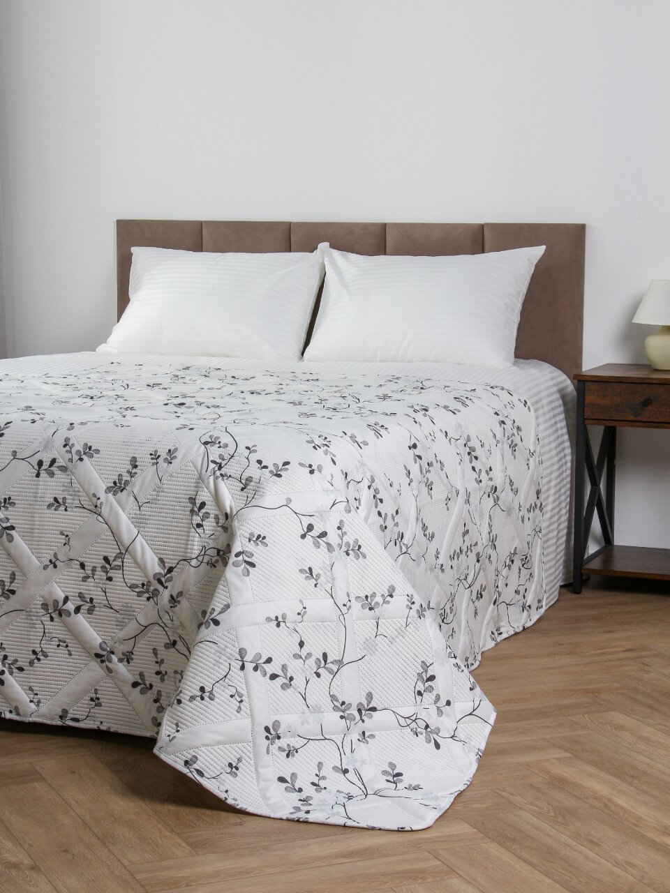 Покрывало 2-спальное, 180х200 см, 100% полиэстер, стеганое, Silvano, Прованс, белое