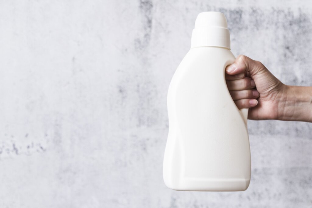 front-view-held-mock-up-detergent.jpg