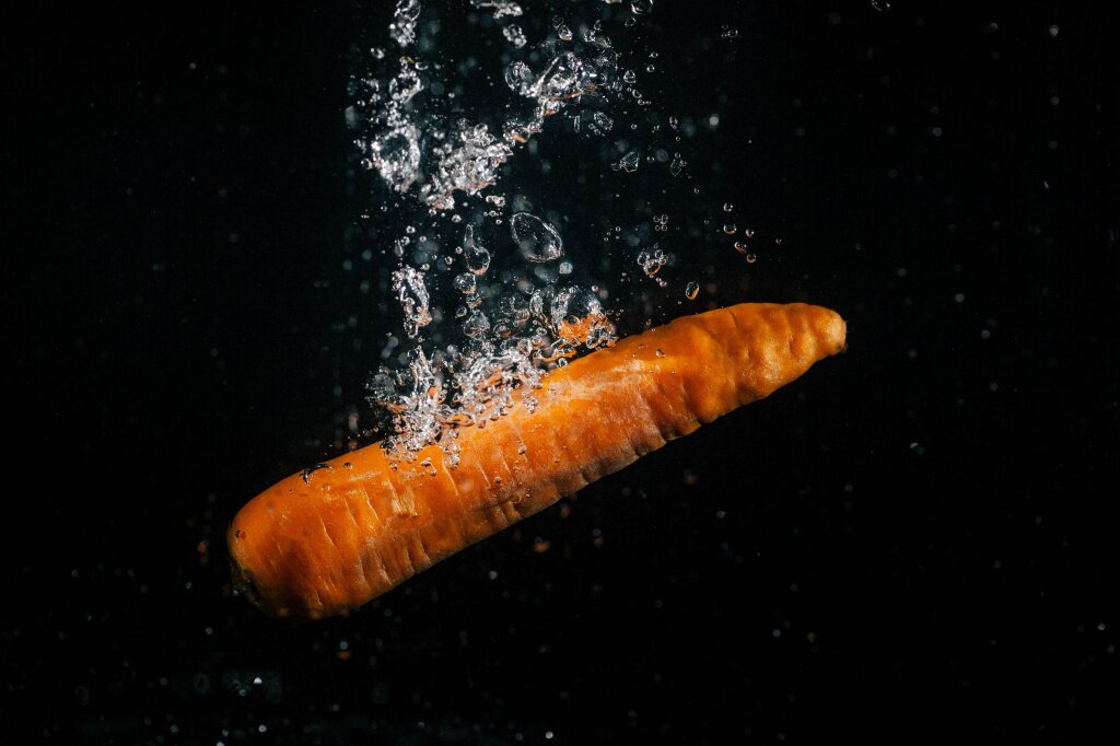 long-orange-carrot-falls-water.jpg