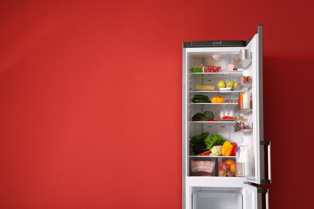 Организация хранения продуктов в холодильнике