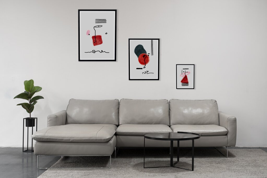 картина interior-design-with-photoframe-white-couch.jpg