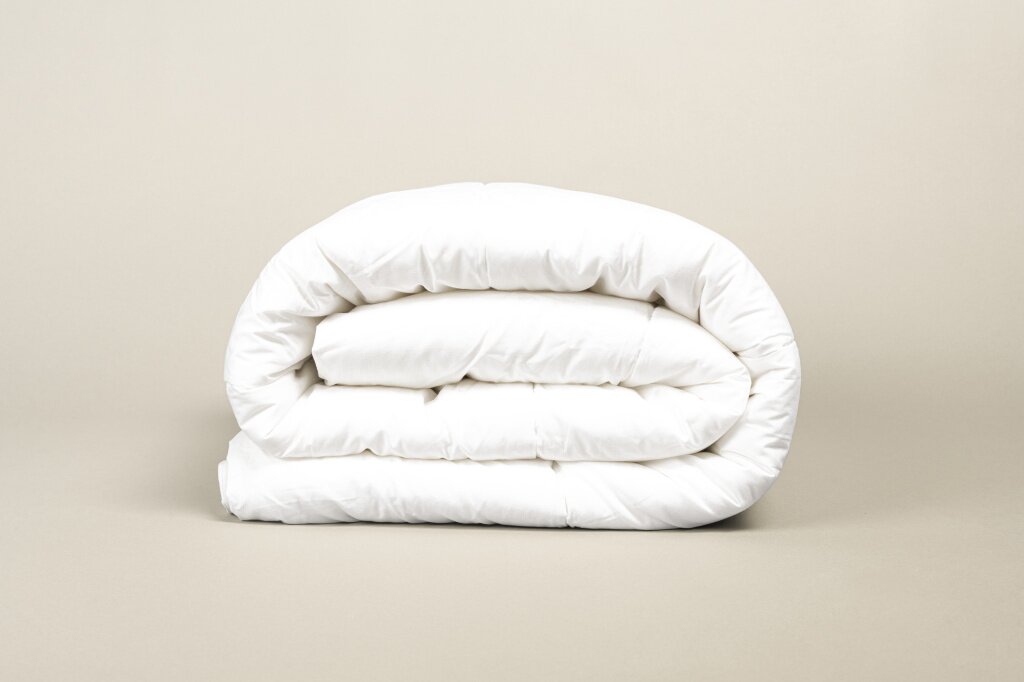 folded-down-duvet-bedding.jpg