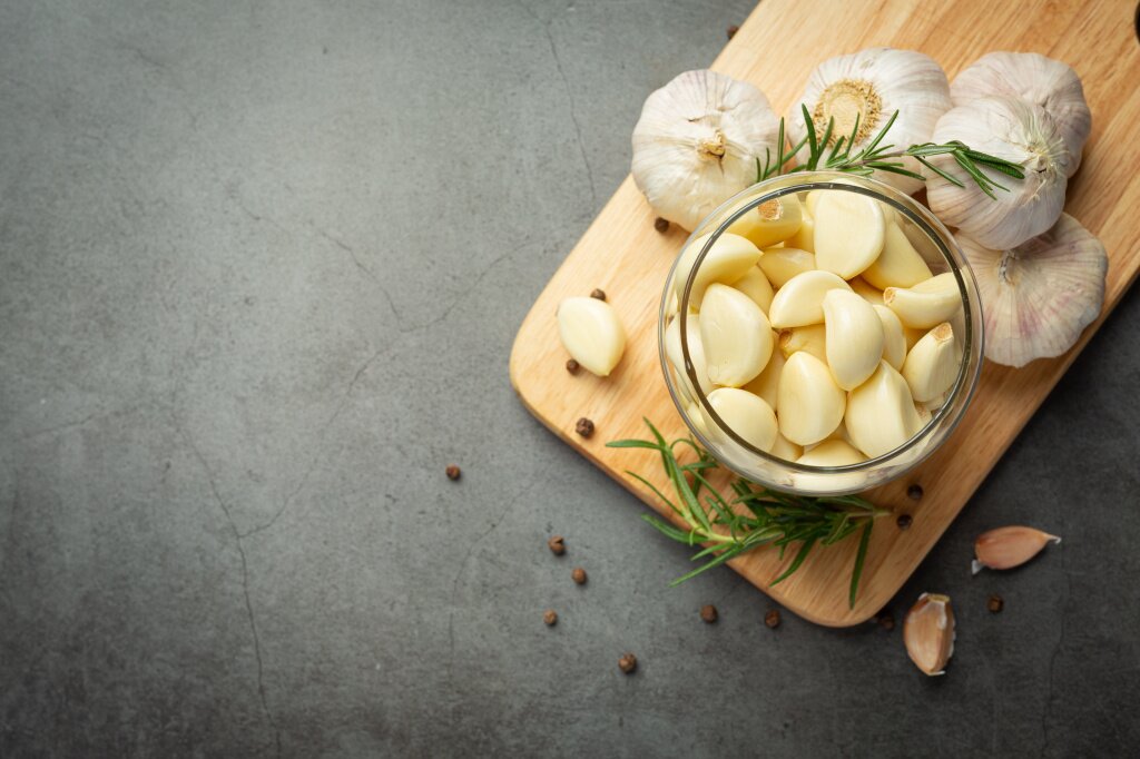 garlic-oil-treatment.jpg