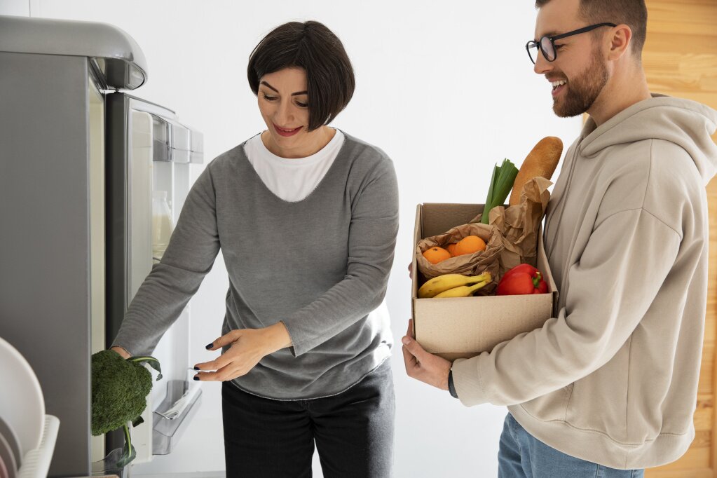 Как проводить разморозку холодильника