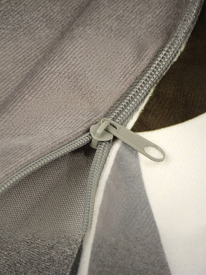 Наволочка декоративная Треугольники, 100% полиэстер, 40 х 40 см