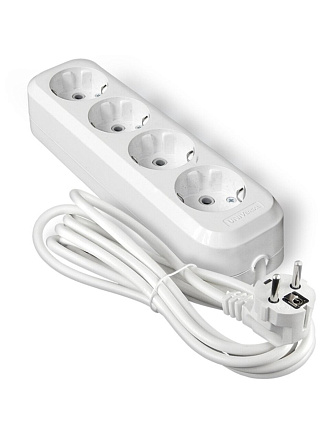 Удлинитель бытовой 4 гнезда, 5 м, ПВС, 3х0.75 мм², с заземлением, UNIVersal, У10, У10-555