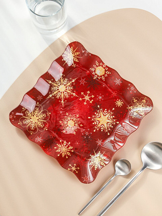 Тарелка стекло, 20 см, квадратная, Снежинки на красном, Daniks