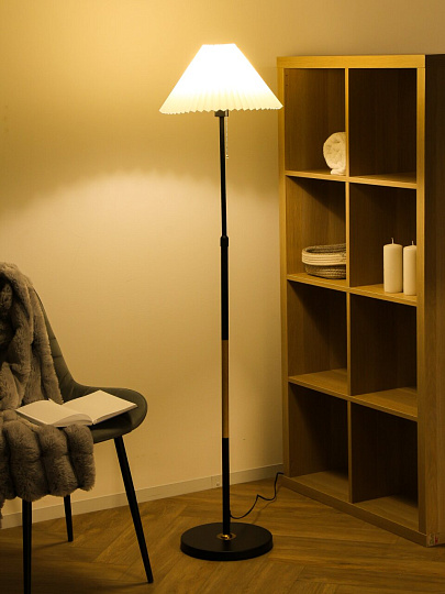 Светильник жесткое основание, Е27, 40 Вт, черный, абажур белый, Lofter, A100089