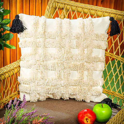 Чехол на подушку Белый ромб, 100% полиэстер, 45х45 см, с кисточками, T2023-007