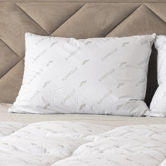 Подушка 50 х 68 см, 80% пух, 20% перо, Облепиха, чехол 100% хлопок, кант, средняя, Kariguz, МПО10-3