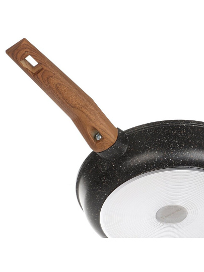 Сковорода литой алюминий, 24 см, антипригарное покрытие, Гардарика, Мегалит 18, soft-touch, 1024-18