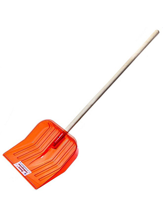 Лопата для снега поликарбонат, 430х420 мм, черенок деревянный, тулейка 40 мм, красная, Альтернатива, М7242