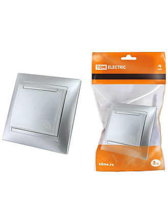 Розетка скрытой установки, 1 гнездо, с заземлением, 16 А, 250 В, с защитными шторками, пластик, IP44, серебряный металлик, с крышкой, TDM Electric, Лама, SQ1815-0214