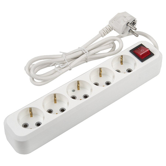 Удлинитель бытовой 5 гнезд, 3 м, ПВС, 3х1 мм², с заземлением, 16 А, выключатель, 3500 Вт, General Lighting Systems, 470108