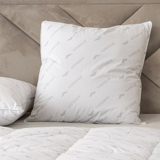 Подушка 68 х 68 см, 80% пух, 20% перо, Облепиха, чехол 100% хлопок, кант, средняя, Kariguz, МПО10-5