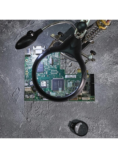 Держатель с подставкой, с лупой х2.5, LED подсветка, Rexant, Третья рука, 12-0250