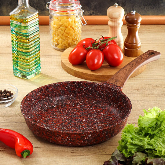 Сковорода алюминий, 26 см, антипригарное покрытие, Гурман, Granite Red, красная, ручка под дерево, ГМ2601 ГР