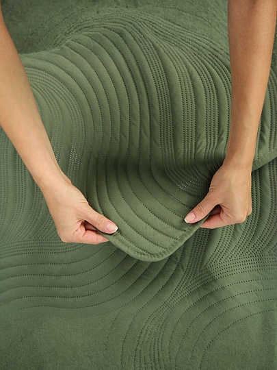 Покрывало евро, 200х220 см, 100% полиэстер, стеганое, Silvano, Модерн, темно-зеленое