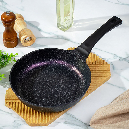 Сковорода литой алюминий, 24 см, антипригарное покрытие, Гурман, Мерцание, лиловый аметист, ГМ2401 ЛА