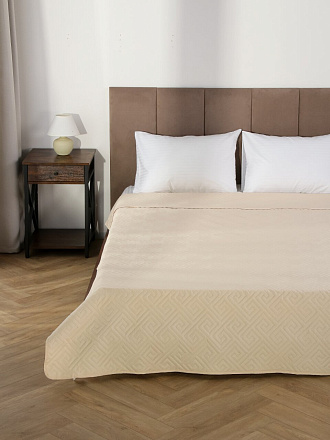 Покрывало евро, 220х240 см, 100% полиэстер, стеганое, Silvano, Ультрасоник Греция, кремовый