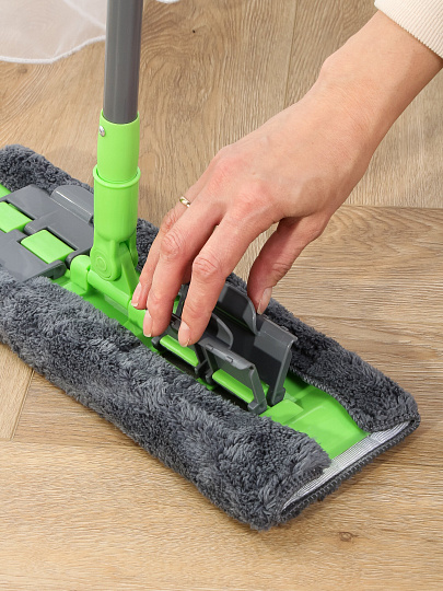 Швабра с зажимом, микрофиб., телес.руч. 130см, серый/зеленый, Мария Искусница