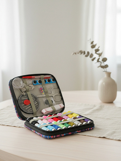 Набор швейный в текстильном пенале, 14х12х3.5 см, Y4-11576