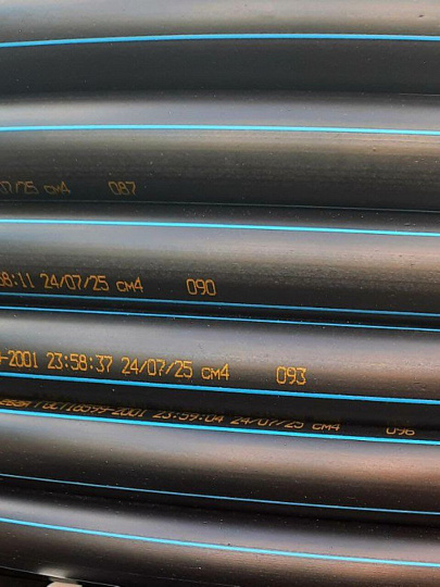 ПНД труба d63х3.6 мм, питьевая с синей полосой, 100 м, Трубы Черноземья