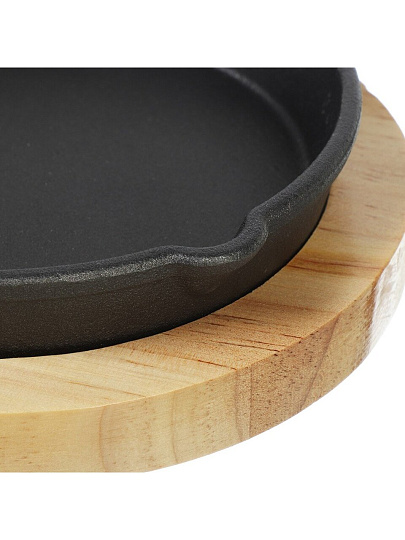 Сковорода чугун, 14 см, с подставкой, Y4-8880