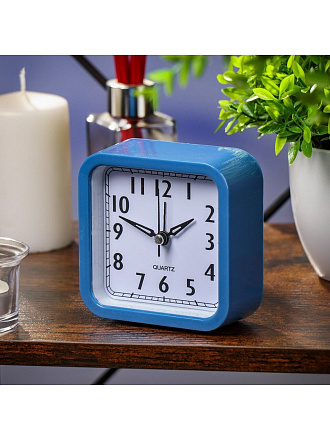 Часы-будильник настольные, 9.7х9.7 см, квадратные, пластик, в ассортименте, Классик, Y4-5210