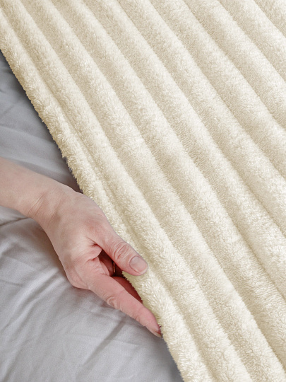 Плед 2-сп, 180х200 см, 280 г/м2, микрофибра, 100%пэ, Silvano, Милан, молочный