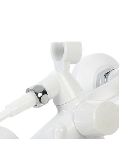 Смеситель для ванны, Эверест, с кран-буксой, пластиковый корпус, B22-3597