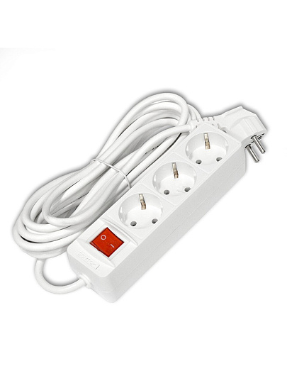 Удлинитель бытовой 3 гнезда, 5 м, ПВС, 3х1 мм², с заземлением, 16 А, выключатель, 3500 Вт, Domtok, 2382